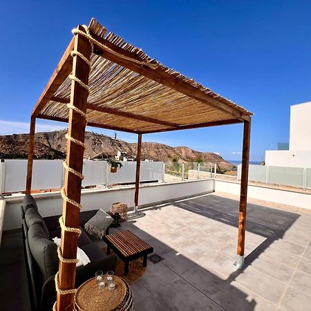 Dream Villa With Heated Pool, Rooftop & Ocean Views โมกัน ภายนอก รูปภาพ
