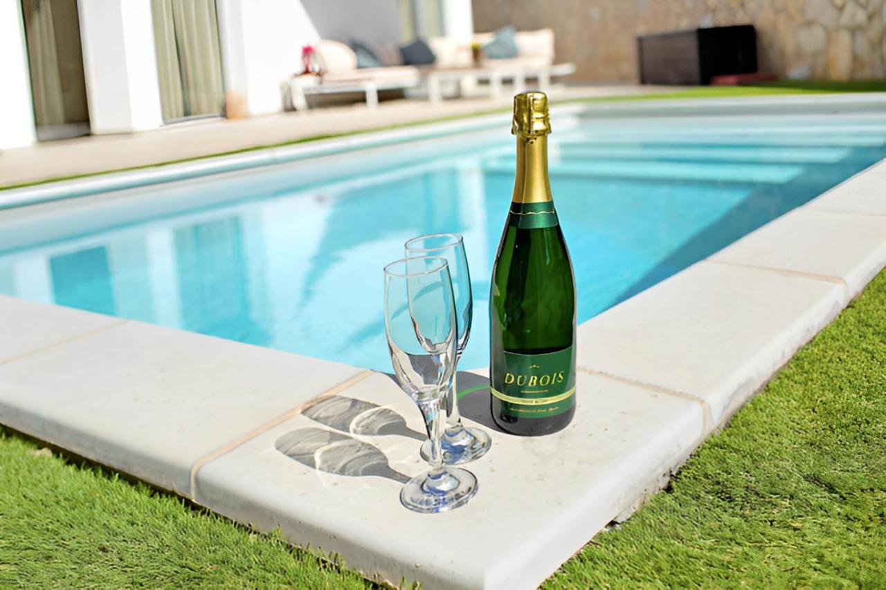 Dream Villa With Heated Pool, Rooftop & Ocean Views โมกัน ภายนอก รูปภาพ